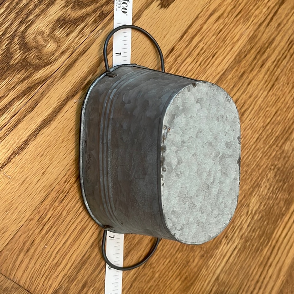Metal buckets